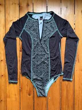 Billabong Long Sleeve Surf Top Medium